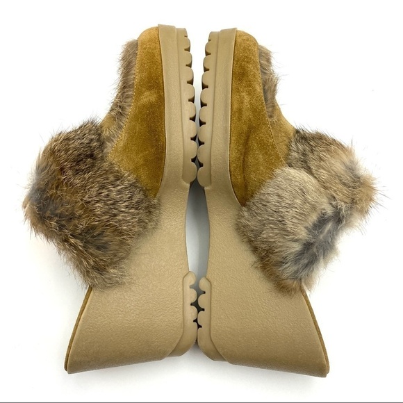 COACH Kaela Rabbit Fur Platform Tan Wedge Mule Clog Heels Italy Women's 11B - Picture 4 of 9